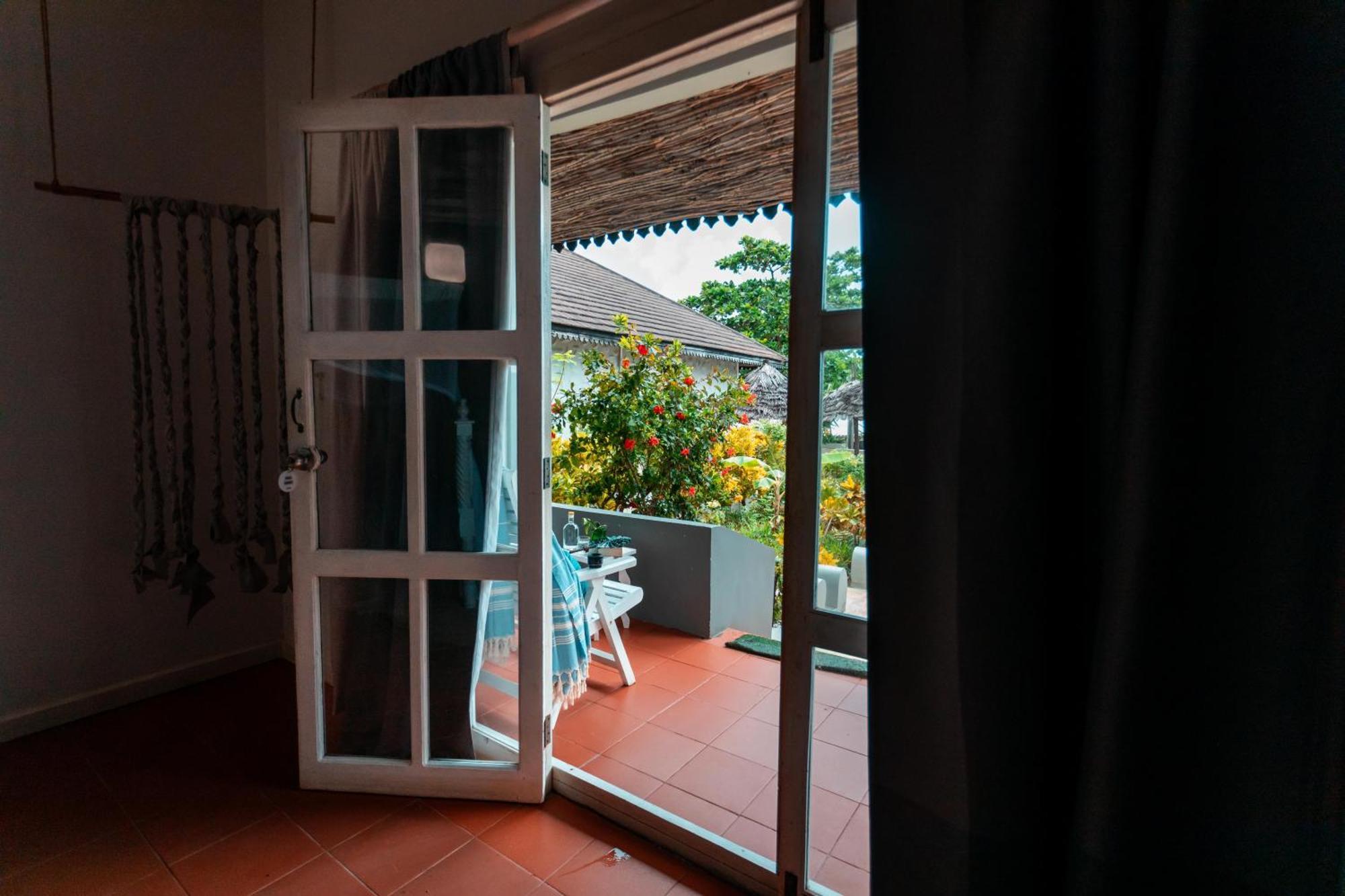 B4 Boutique Hotel Paje Exterior foto