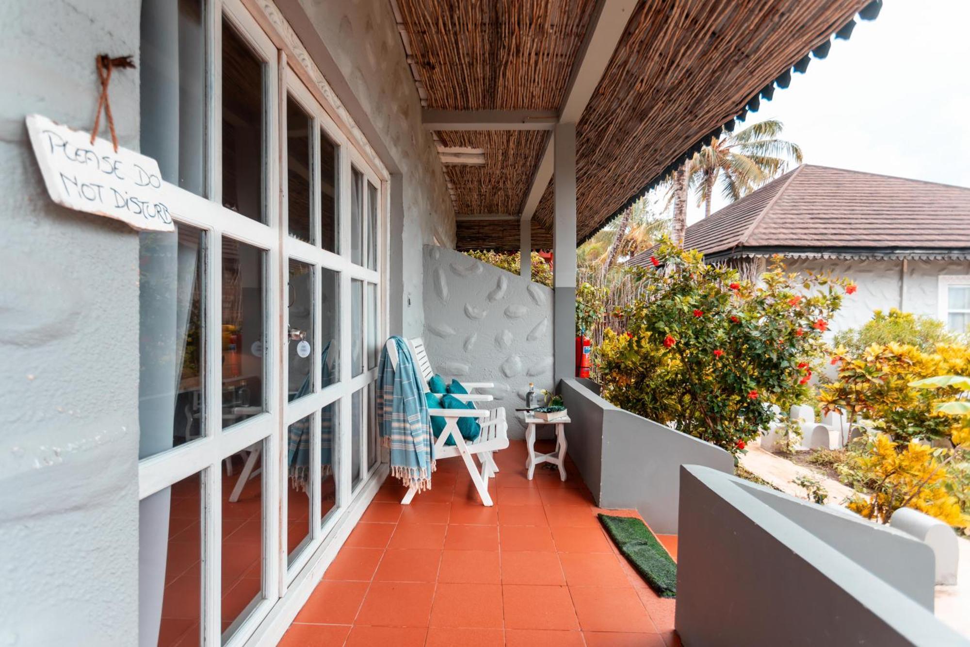 B4 Boutique Hotel Paje Exterior foto